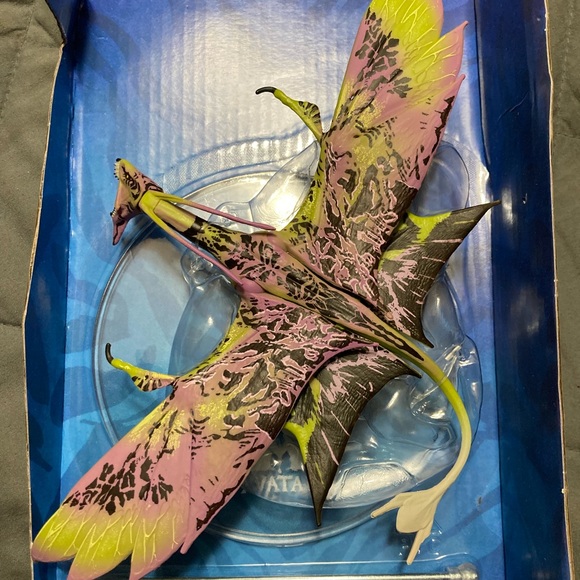 AVATAR MOUNTAIN BANSHEE - IKEYNI’S McFarlane Toys - Picture 2 of 4